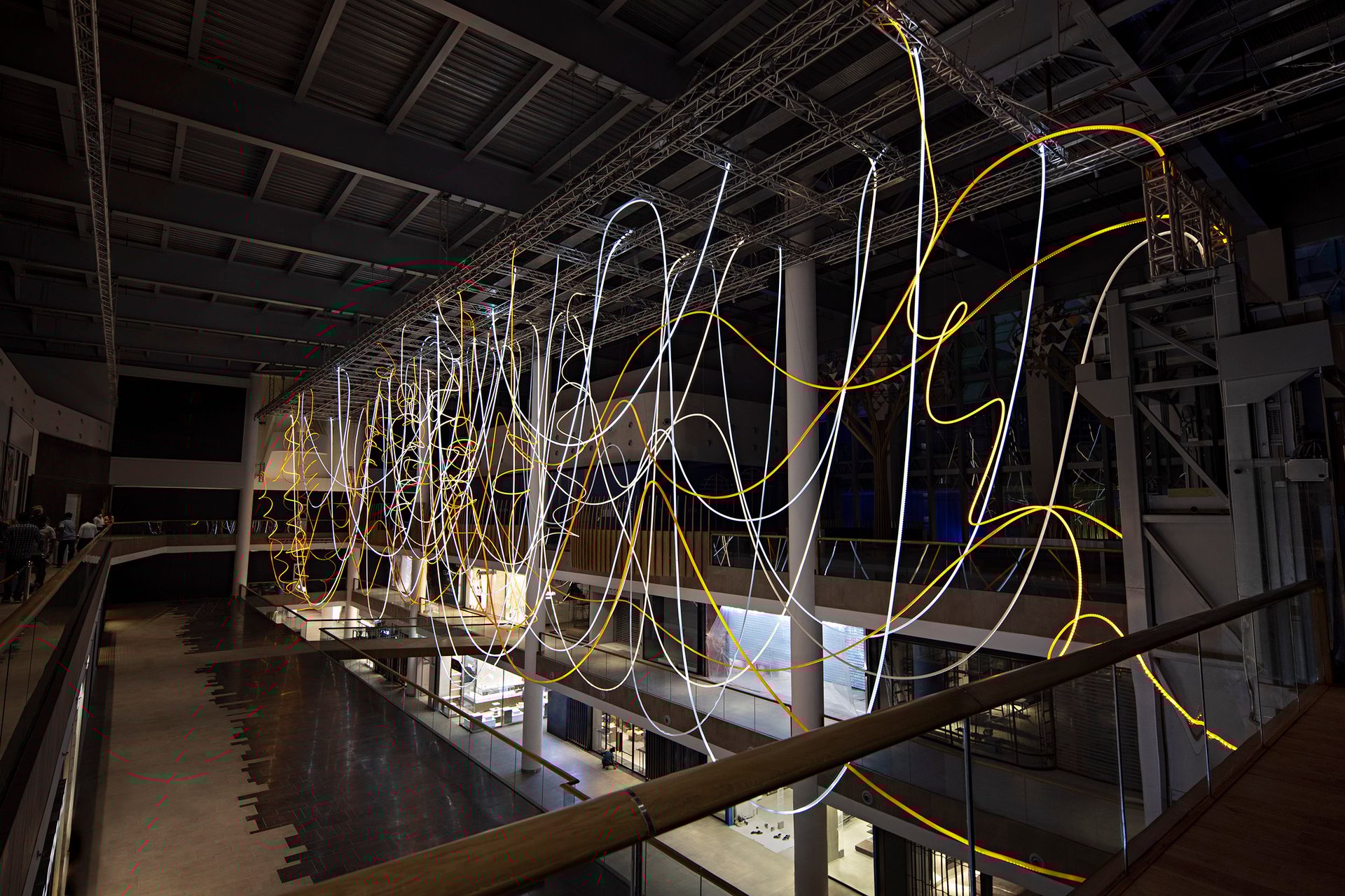 Grimanesa Amoros GOLDEN ARRAY