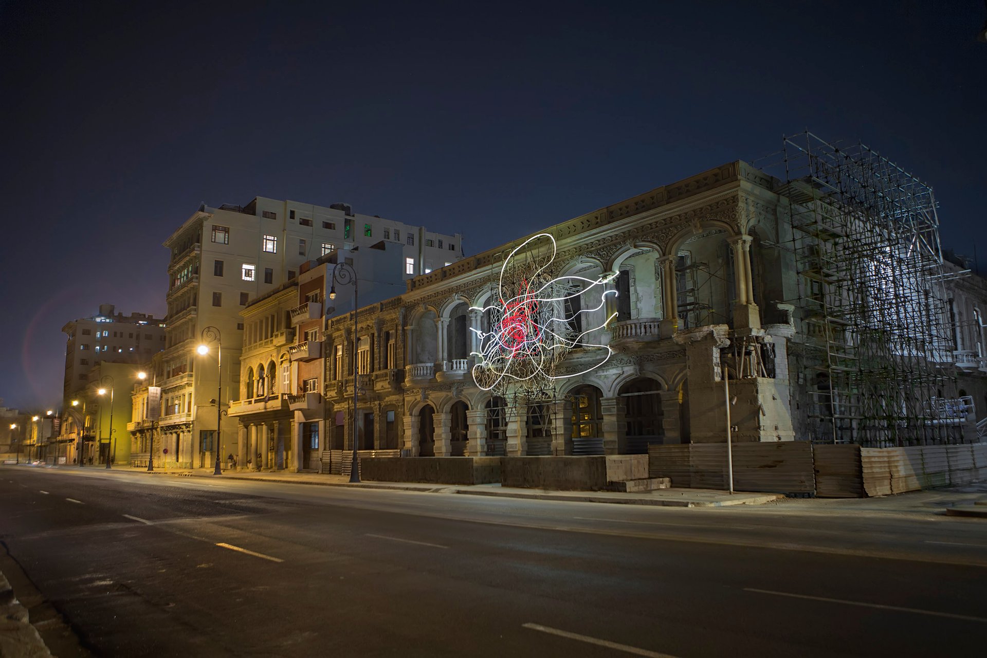 Grimanesa Amoros MARIPOSA DORADA