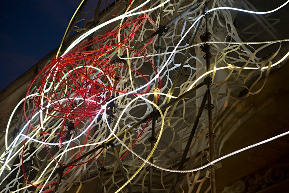 Grimanesa Amoros MARIPOSA DORADA