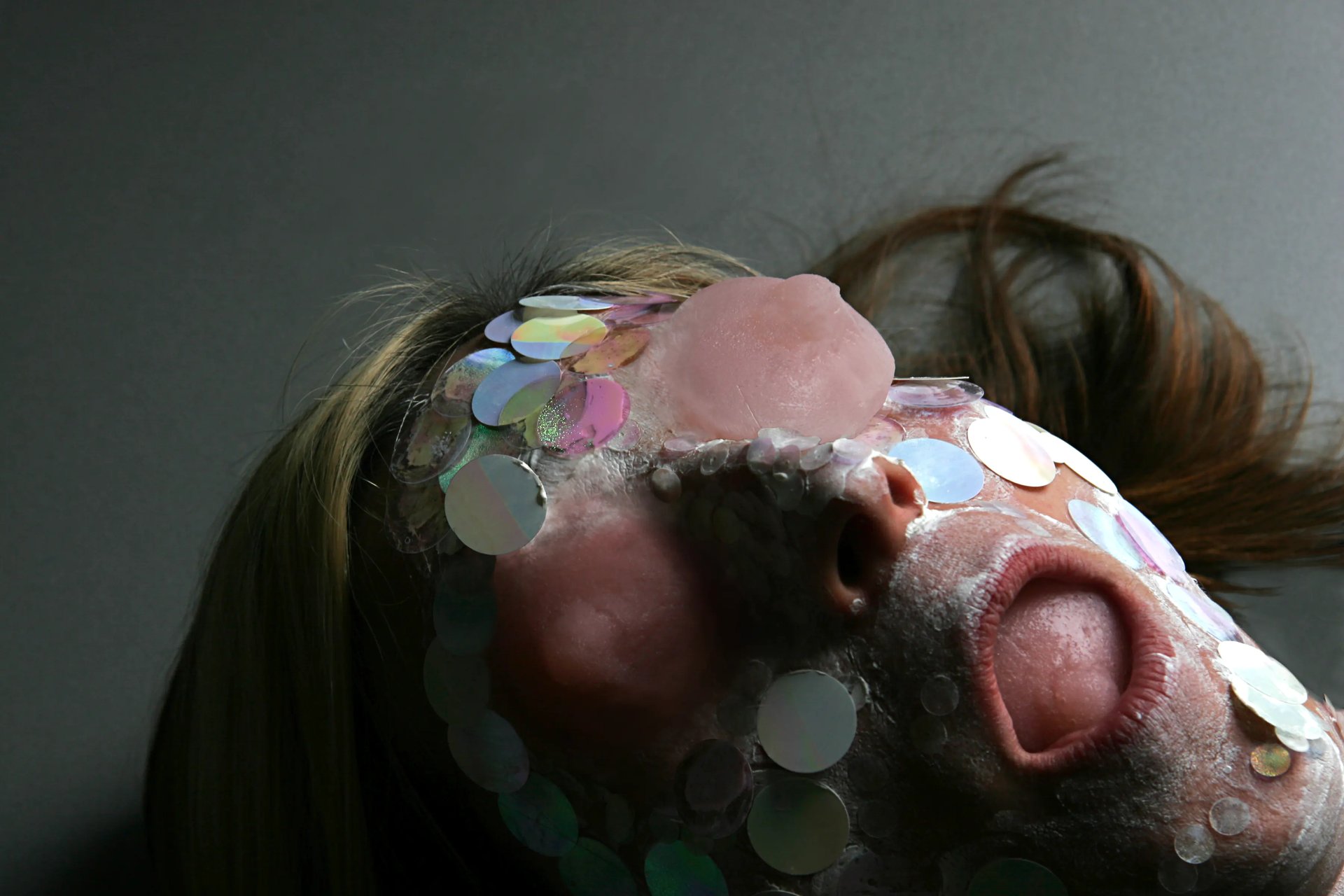 Grimanesa Amoros LE CIRQUE