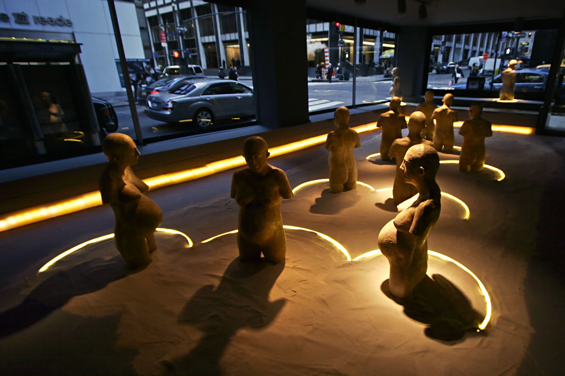 La Incubadora exhibition by Grimanesa Amorós