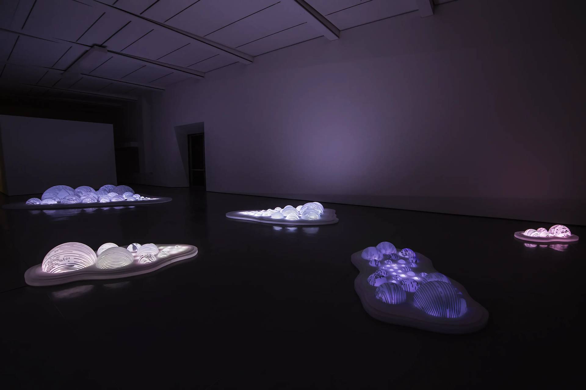 Light Between the Islands background by Grimanesa Amoros