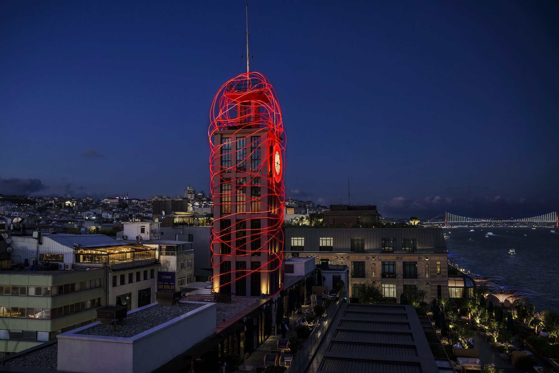 Grimanesa Amoros Passage light installation