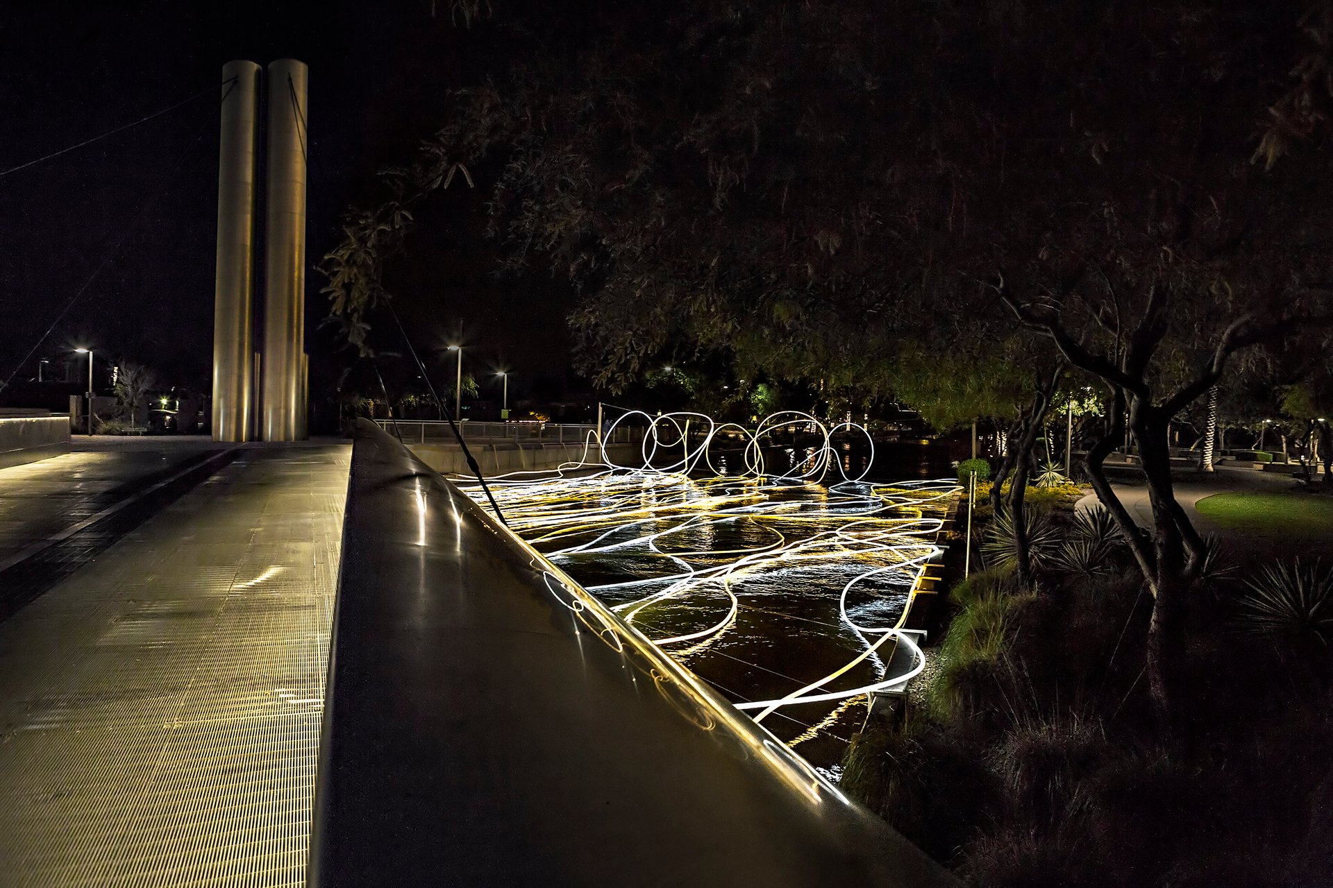 Grimanesa Amoros GOLDEN WATERS