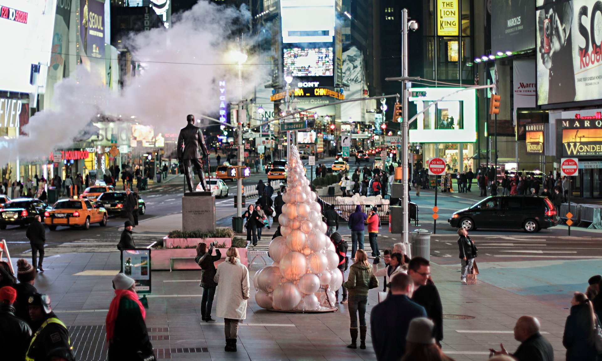 Grimanesa Amoros UROS HOUSE