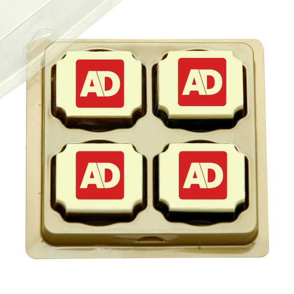 4 logobonbons in blisterdoosje