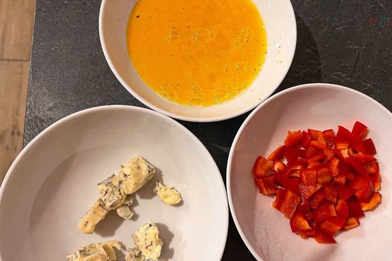 składniki na omlet na słono