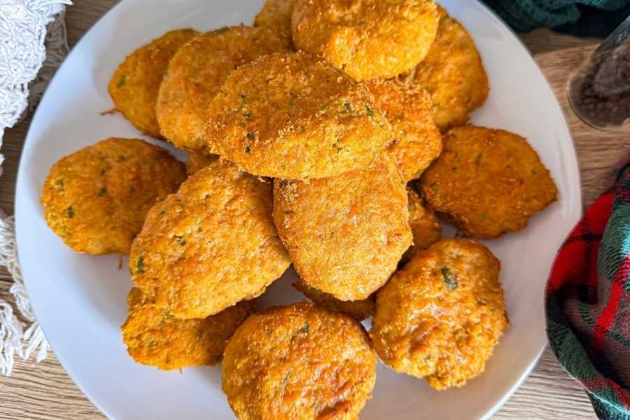 Kotleciki na talerzu