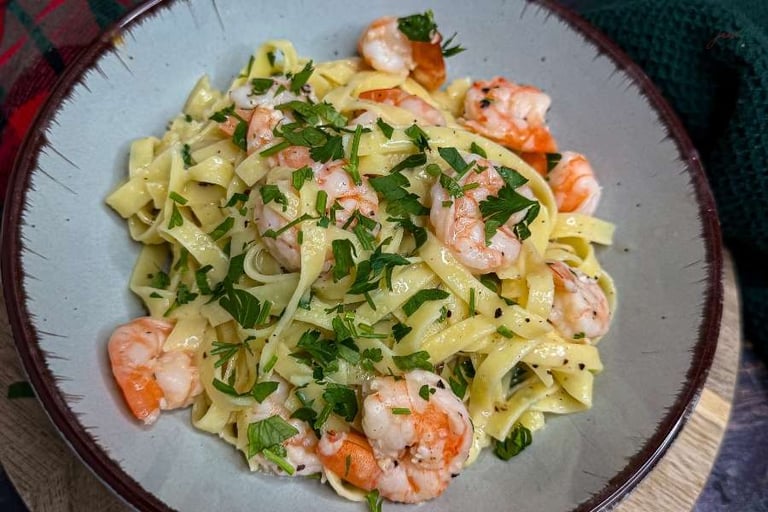 Idealny, lekki makaron z krewetkami