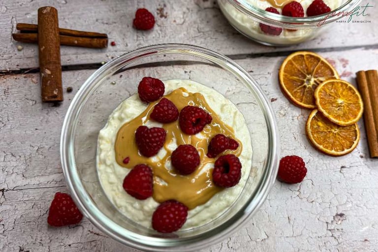 Aksamitny deser cytrynowy