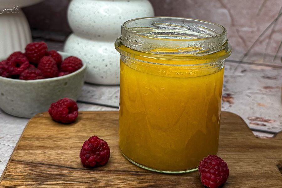 Mus idealny do deserów, melonowo-brzoskwiniowy