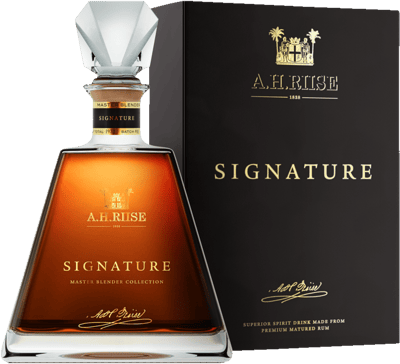 Modelbillede af A.H. Riise Signature Master Blend 0,7l 43,9%