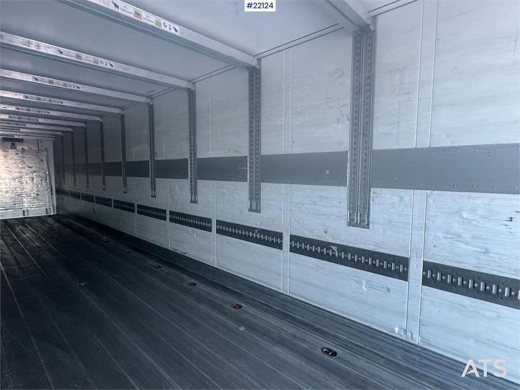 Schmitz Cargobull box semi-trailer with refrigeration/freezer unit 2018 22124 Schmitz Cargobull box semi-trailer with refr...