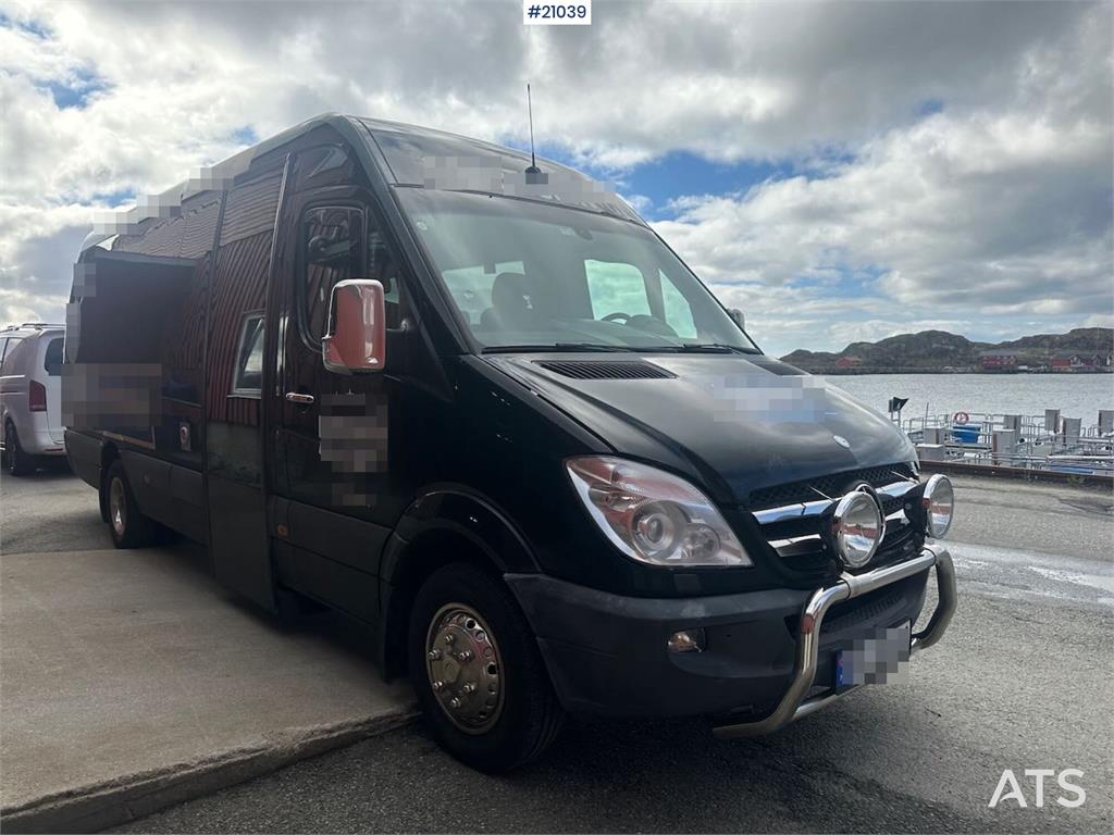 Mercedes-Benz Sprinter 519 minibus 16+1 seats w/ 2 sets of tires 2010 21039 Mercedes-Benz Sprinter 519 minibus 16+1 seats ...
