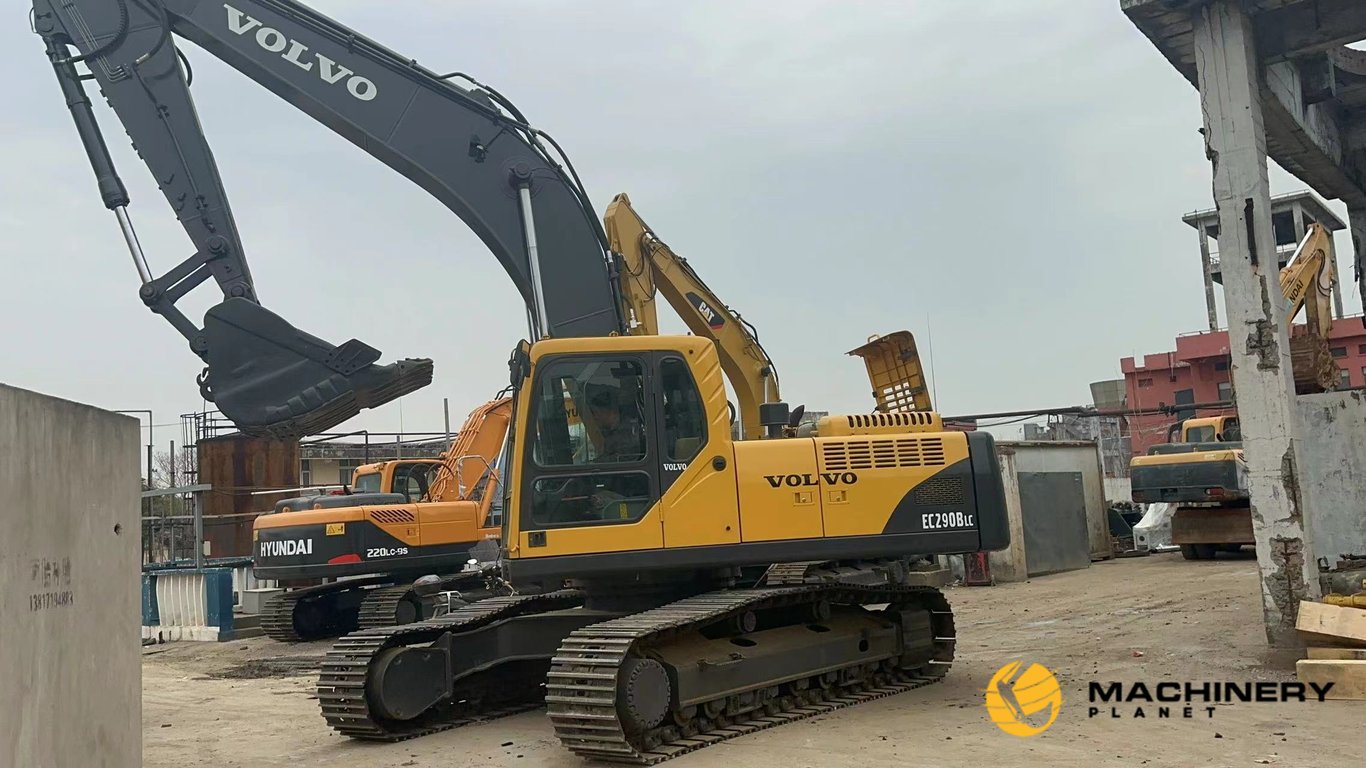 VOLVO EC290BLC 29TONS CRAWLER EXCAVATOR GOOD PRICE EC290BLC 2018 1 Crawler Excavators image 2