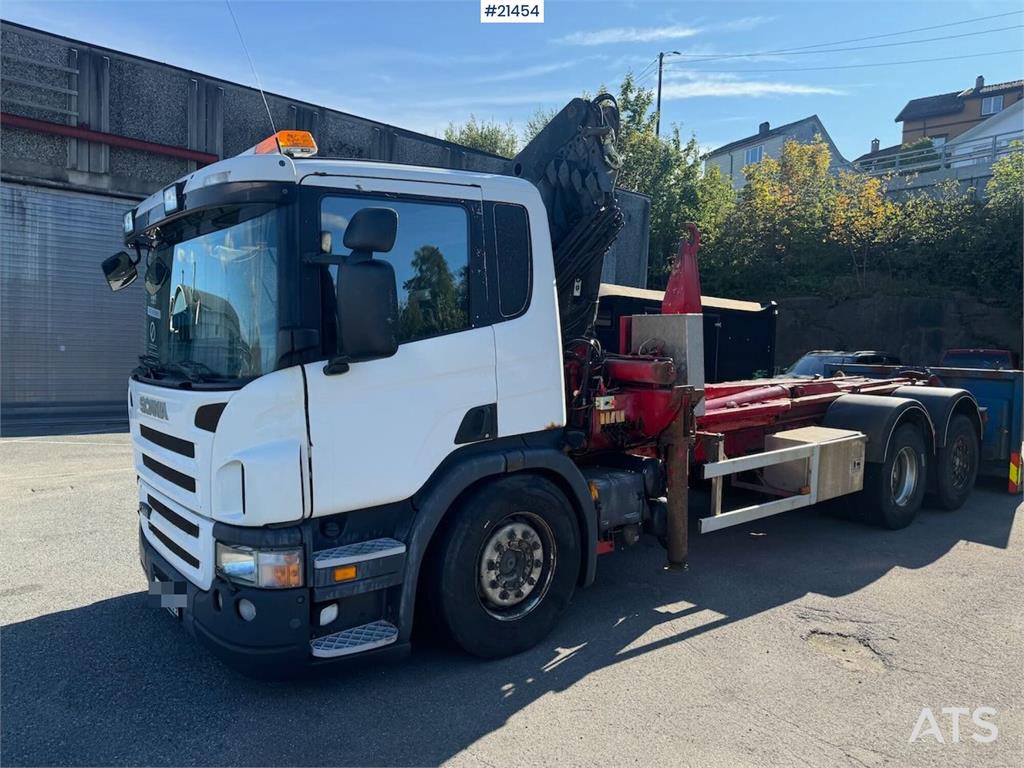 Scania P340 Hook/crane truck 23 t/m Palfinger crane 2005 21454 P340 Hook/crane truck 23 t/m Palfinger crane 2005 1 Crane t...