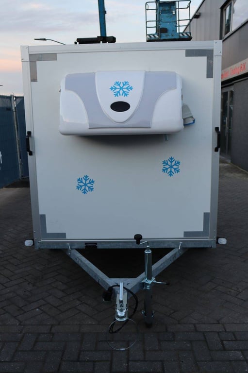Closed refrigerated trailer 300x150cm 2025 New 2025 VDM trailers e4*2018/858*00010 2025 0 image 8