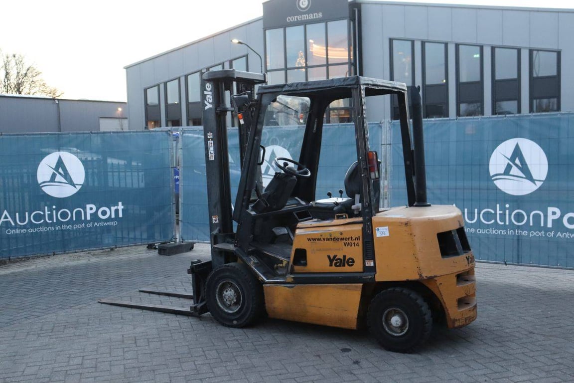 Forklift Yale GDP25TF Diesel 2340kg 1998 1998 GDP25TF 1998 1 Forklift image 4