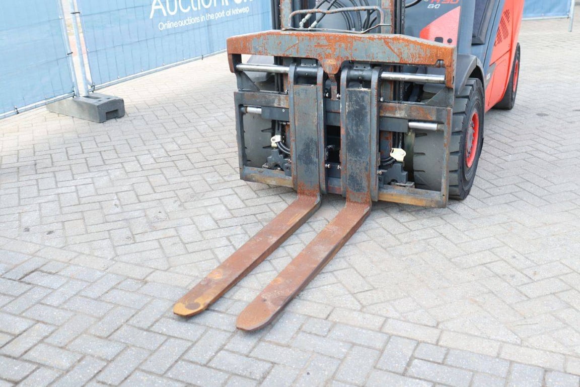 Forklift Linde H30D-02 Diesel 3000kg 2013 2013 Fenwick-Linde H30D-02 2013 1 Forklift image 10