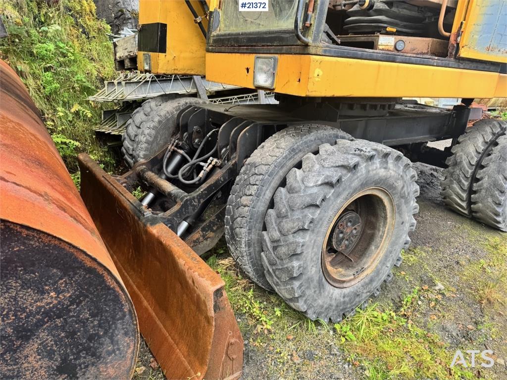 CAT 212B 1994 21372 212B 1994 1 Wheeled Excavators image 14