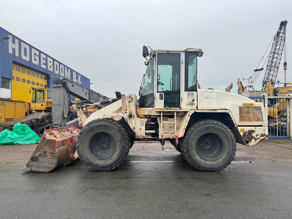 CAT 914 G 1999 5447 914 G 1999 1 Wheel Loaders image 2