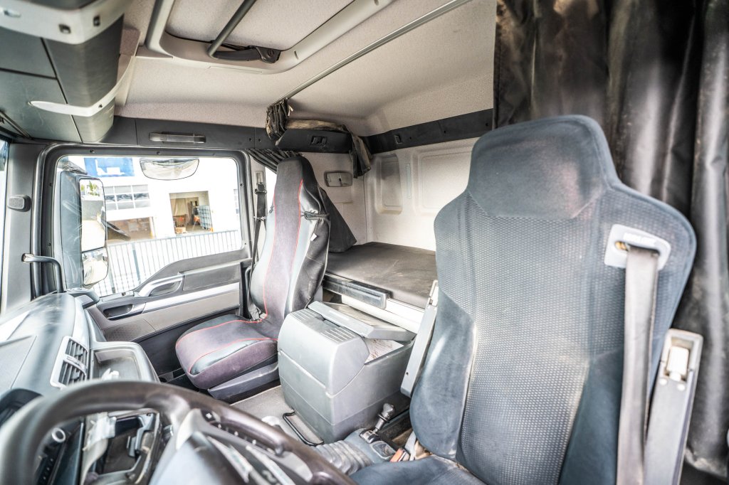 MAN TGS 18.480 BLS - 4X4 (Cardan) 2015 E64172 TGS 18.480 BLS - 4X4 (Cardan) 2015 1 image 11