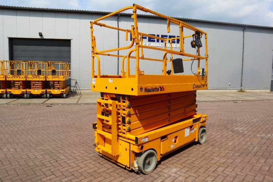 Haulotte Compact 14 Electric, 14m Working Height, 350kg Cap 2016 HAULOTTE - Compact 14 - 63053 Compact 14 Electric, 14m Wo...