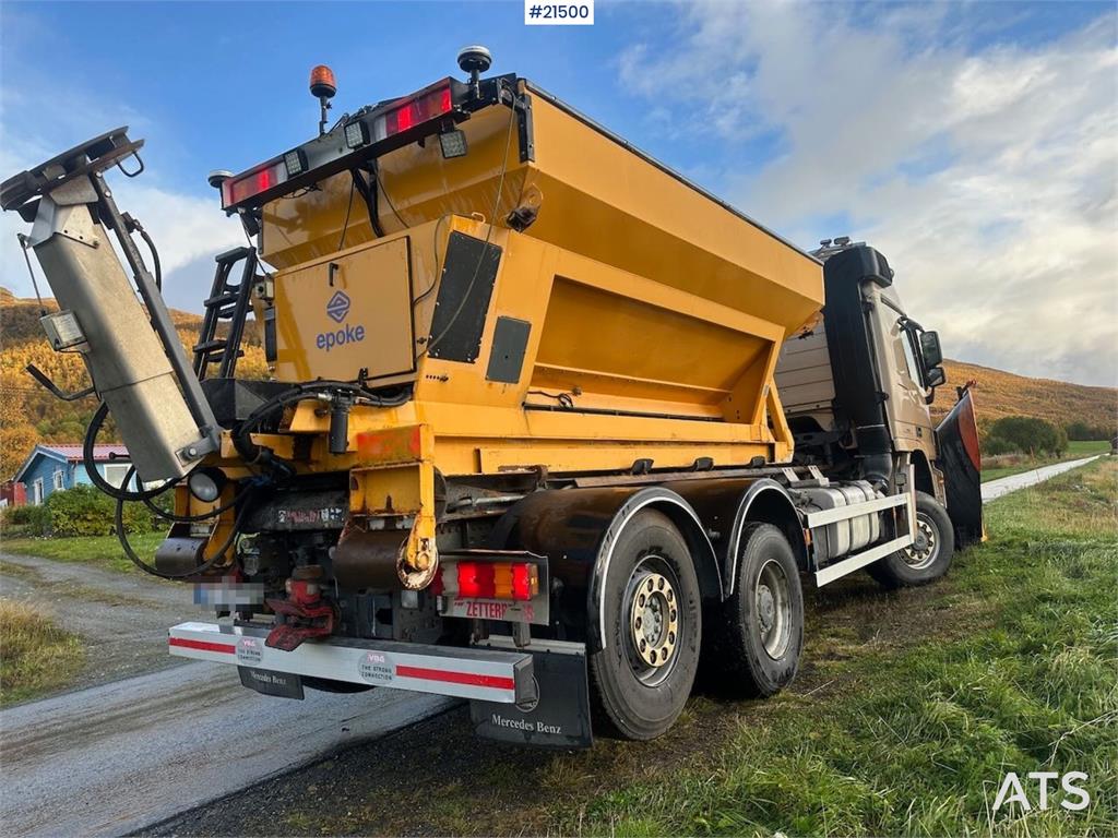 Mercedes-Benz Actros 2848 4x4+2 snow rigged hook truck w/ 20t ho 2011 21500 Actros 2848 4x4+2 snow rigged hook w/ 20t ho 2...