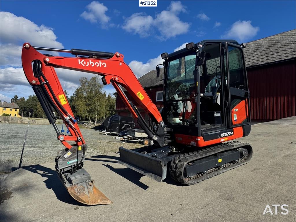 Kubota KX027-4 Mini Excavator w/ 2 buckets. 130 hours! 2022 21352 KX027-4 Mini Excavator w/ 2 buckets. 130 hours! 2022 1 i...