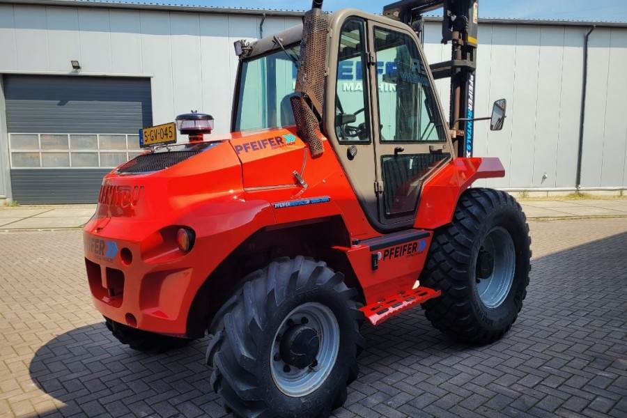 Manitou M30-4 Valid Inspection, *Guarantee, Diesel, 4x4 Dr 2015 MANITOU - M30-4 - 61581 M30-4 Valid Inspection, *Guarantee...