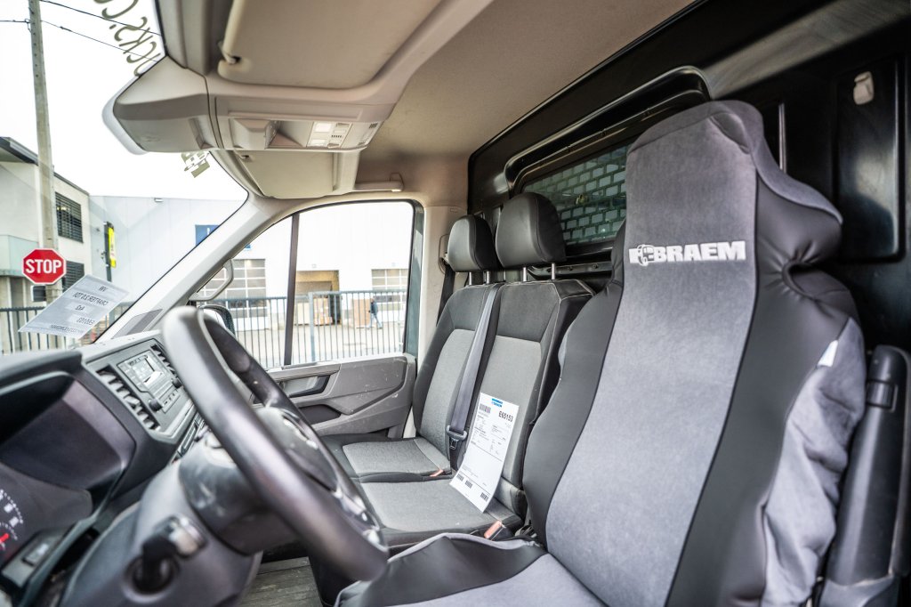 VW CRAFTER 2.0 TDI - 70 536 KM 2018 E65153 Volkswagen Crafter 2.0 TDI - 70 536 KM 2018 1 image 13