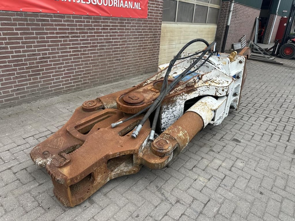 CW 45 2020 12046 CW 45 2020 1 image 2