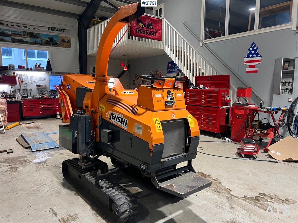 Jensen A540 spider wood chipper w/hydraulic raise and low 2017 21791 Jensen A540 spider wood chipper w/hydraulic raise and...