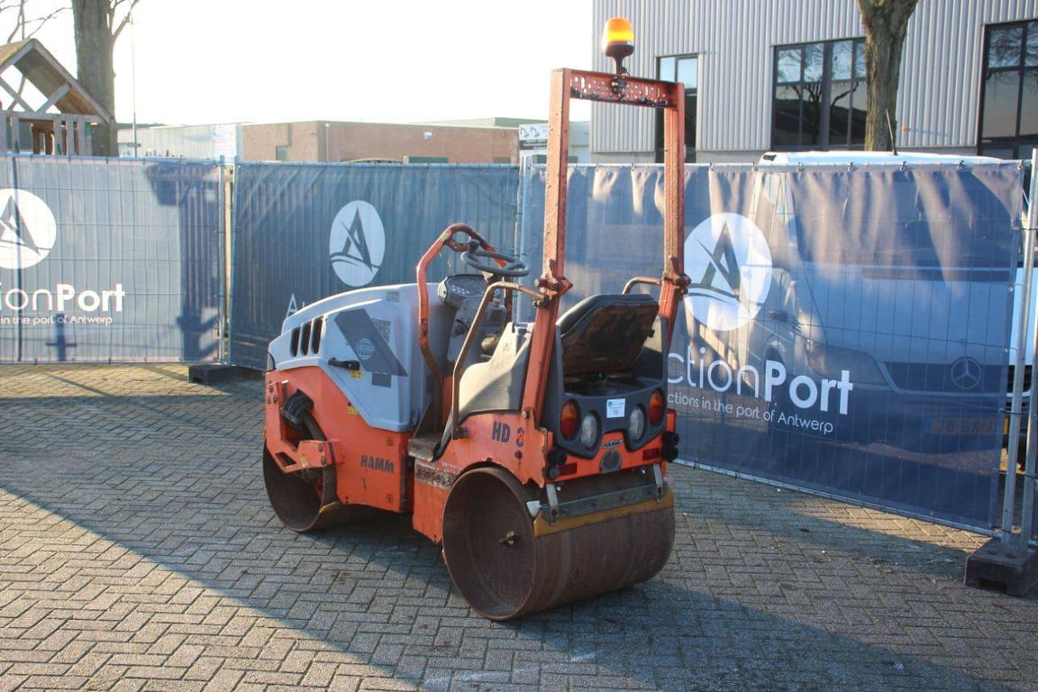 Tandem roller Hamm HD8VV Diesel 14.8kW 2013 2013 HD8VV 2013 1 image 3