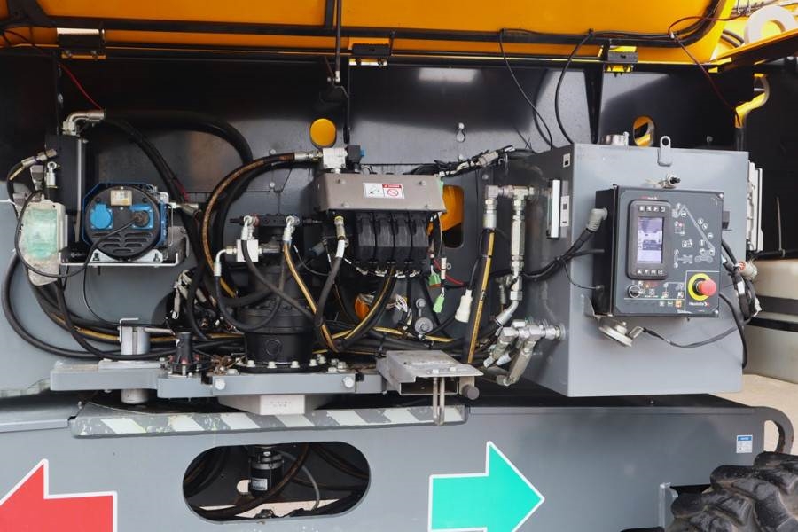 Haulotte HT28RTJ PRO Valid inspection, *Guarantee! 4x4x4 Dr 2019 HAULOTTE - HT28RTJ PRO - 62911 HT28RTJ PRO Valid inspecti...