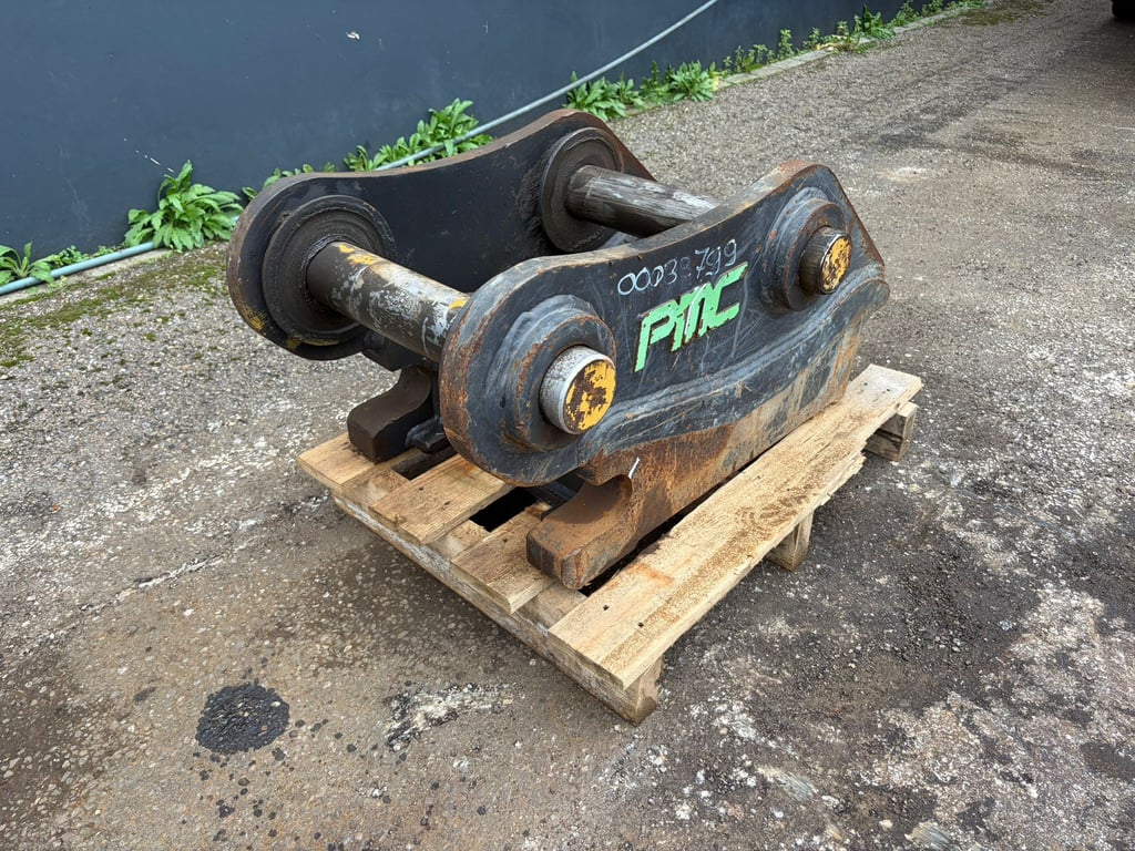 Hydraulic Quick Coupler for Caterpillar 320GC S70 2019 00033799 Hydraulic Quick Coupler for Caterpillar 320GC S70 2019 1 i...