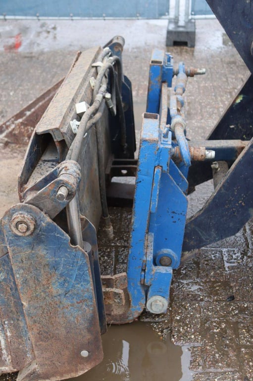 Wheel loader Weidemann 2002 Diesel Weidemann 2002 1 image 12