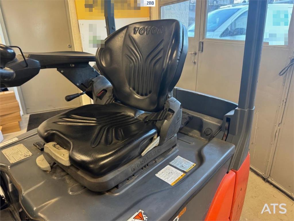 Toyota 8FBEKT18 electric forklift 2014 22118 8FBEKT18 electric forklift 2014 1 Forklift image 22