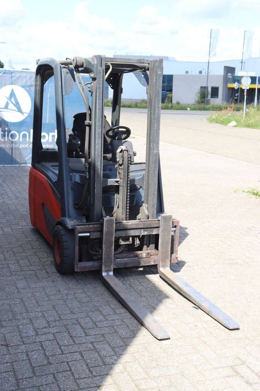 Forklift Linde E16L-02 Electric 1600kg 2.84m 2020 2020 E16L-02 2020 1 Forklift image 7