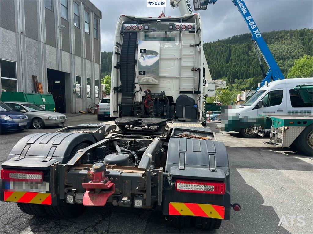 Volvo FH650 6x4 Tractor w/ 2013 HRD 3 axle jumbo trolley 2019 20619 FH650 6x4 Tractor w/ 2013 HRD 3 axle jumbo trolley 201...