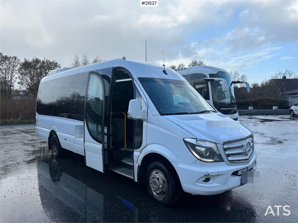 Mercedes-Benz sprinter minibus 4x2 w/ 16+1 seats, wheelchair ram 2017 21627 Mercedes-Benz sprinter minibus 4x2 w/ 16+1 sea...