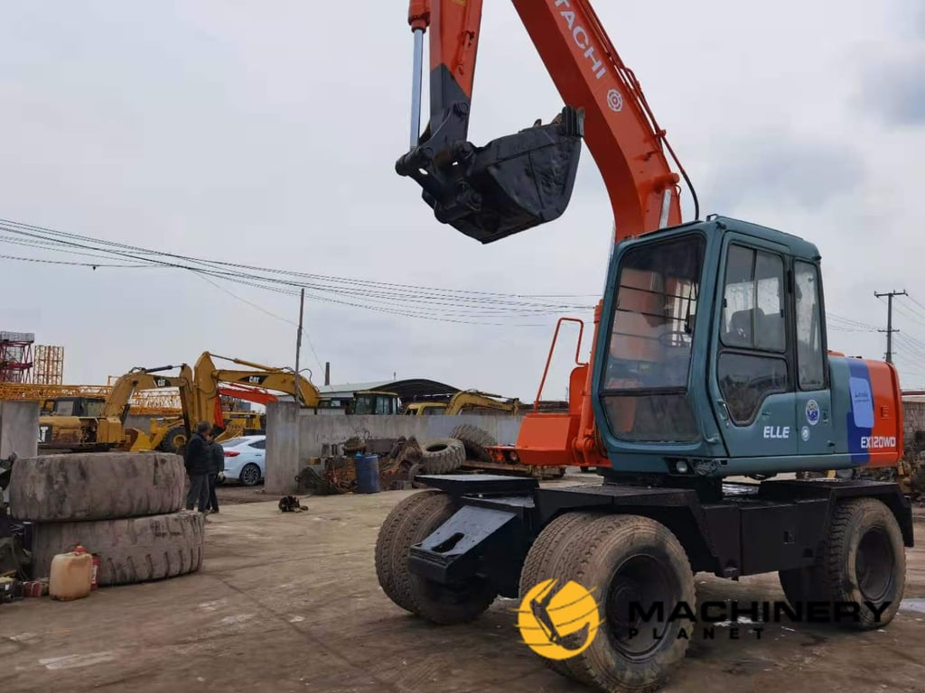 HITACHI Wheel Excavator EX120WD Low Price EX120WD 2019 1 Wheeled Excavators image 3