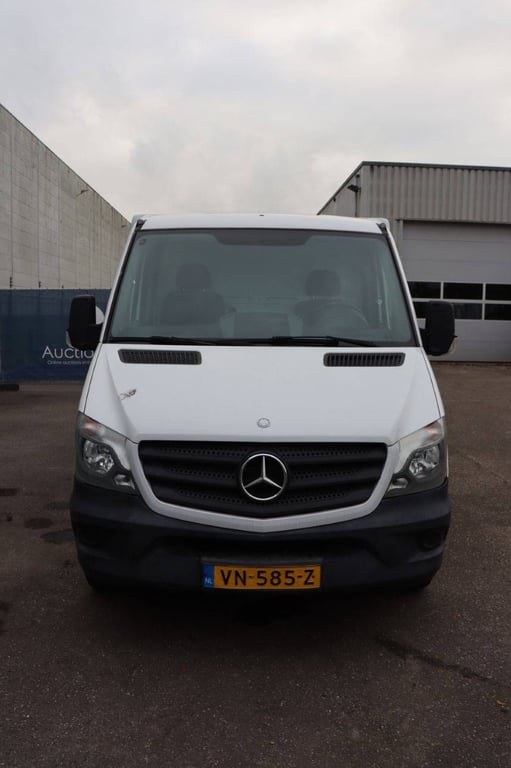 Mercedes-Benz SPRINTER Diesel 2015 Box Truck 2015 SPRINTER 2015 1 image 8