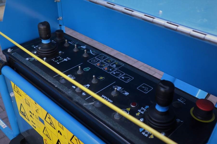 Genie S45XC Trax Valid inspection, *Guarantee! Diesel, 4 2022 GENIE - S45XC Trax - 61229 S45XC Trax Valid inspection, *Gua...