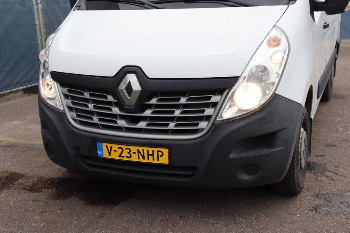 Renault MASTER Diesel 2018 Van 2018 Renault Master 2018 1 image 10