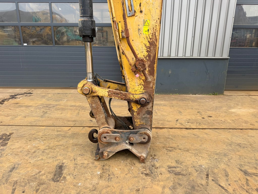 Caterpillar 326F L 2019 00033706 326F L 2019 1 image 8