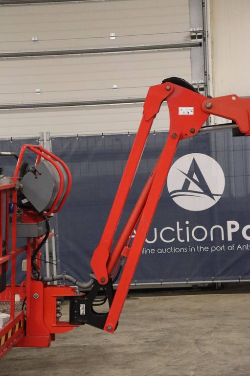 Haulotte HA16 RTJ PRO 4WD Diesel 16m Articulated Boom Lift 2015 2016 HA16 RTJ PRO 2016 1 image 11
