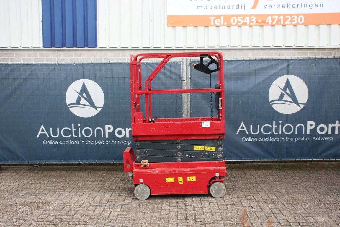 Scissor lift Magni EP5060STE Electric 5.6m 2018 2018 MAGNI EP5060STE 2018 1 Scissor Lifts image 2