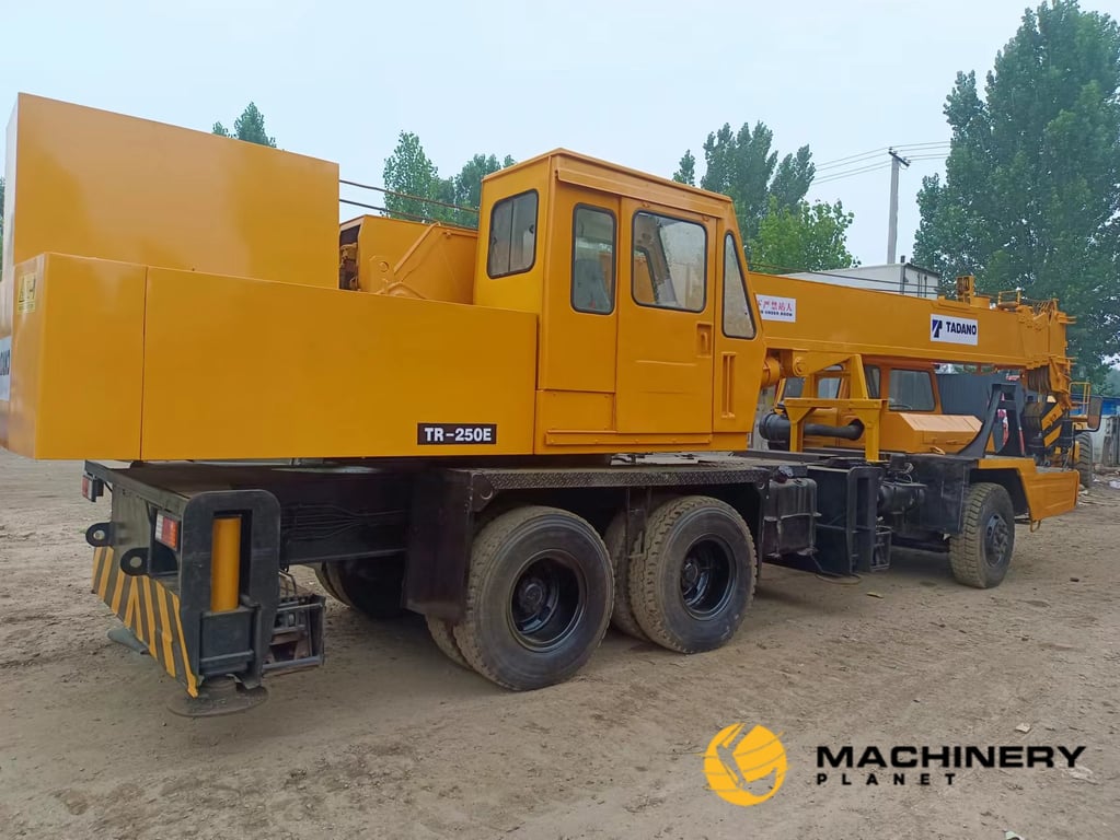 Tadano TR250E Crane Used High Quality TR250E 2018 1 Mobile Cranes image 4