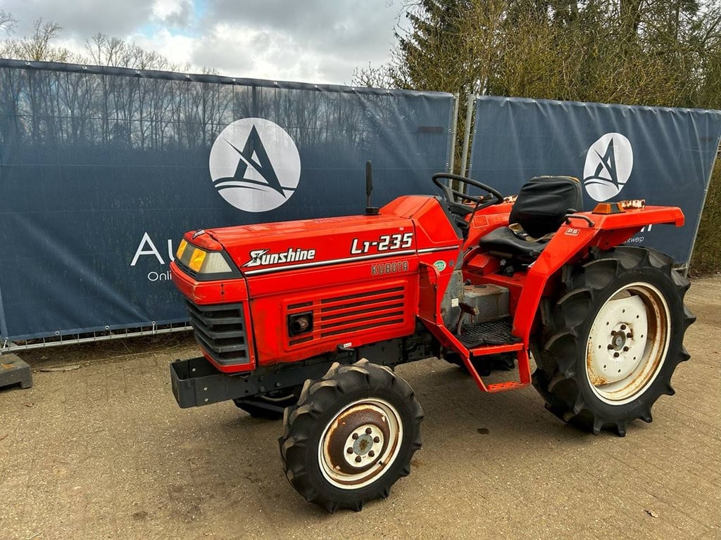 Mini tractor Kubota L1-235 PS Diesel 22hp L1-235 P.S. 1 image 7